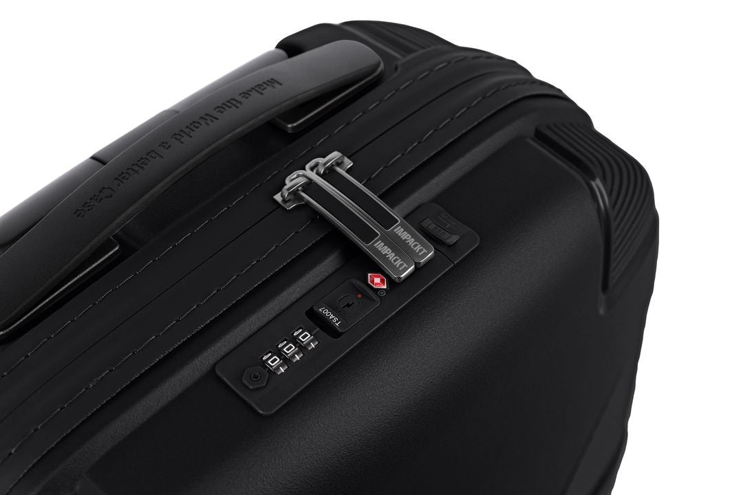 IP1 IMPACKT Cabin suitcase With USB Port 55cm