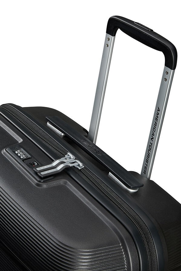 Linex van American Tourister  Spinner groot formaat