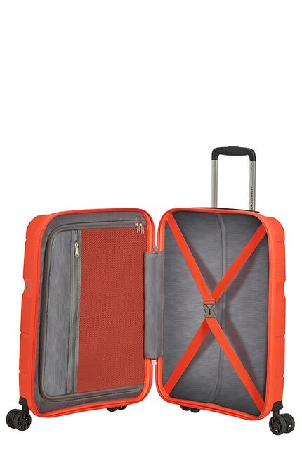 Linex van American Tourister  Spinner klein formaat