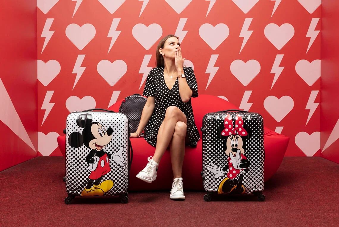 Walizka kabinowa Mickey Polka Dot Disney American Tourser Legends