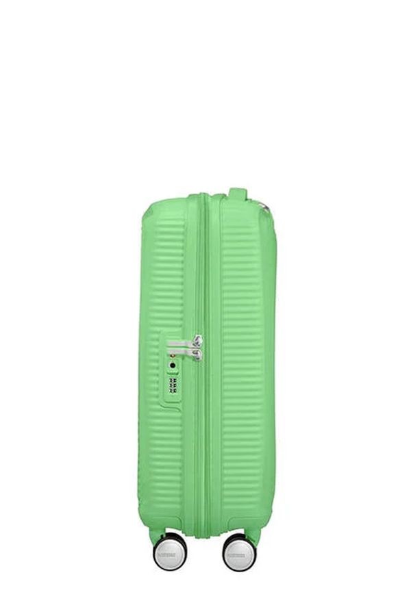 Pack Maleta Cabina SoundBox + Mochila Up Beat de American Tourister verde