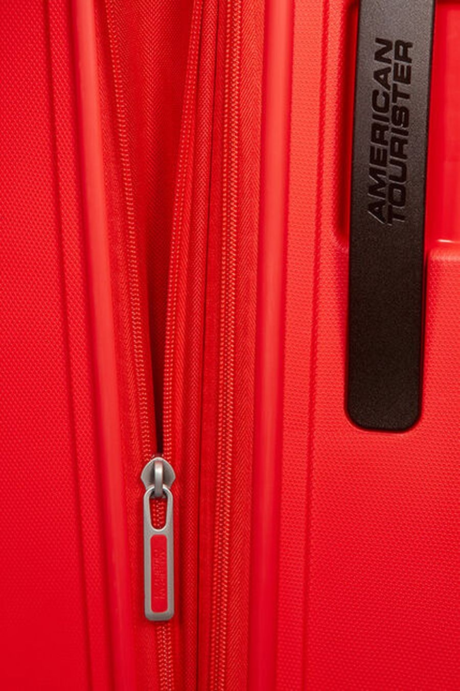 Mala extensível média de American Tourister