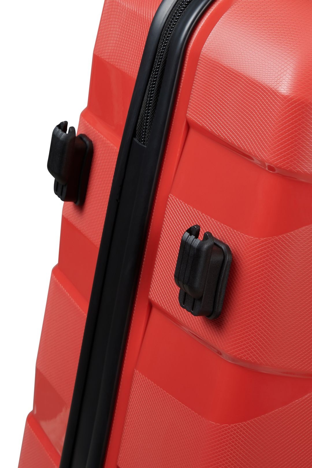 Medium walizki ruchu powietrza AMERICAN TOURISTER Z TSA Eco