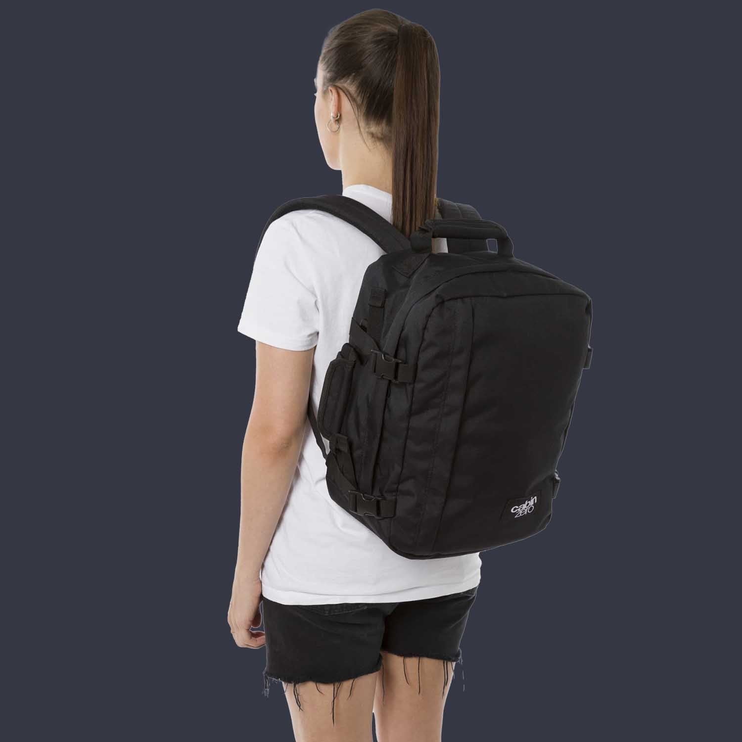 Klasyczny plecak 28L Cabilzero Absolute Black