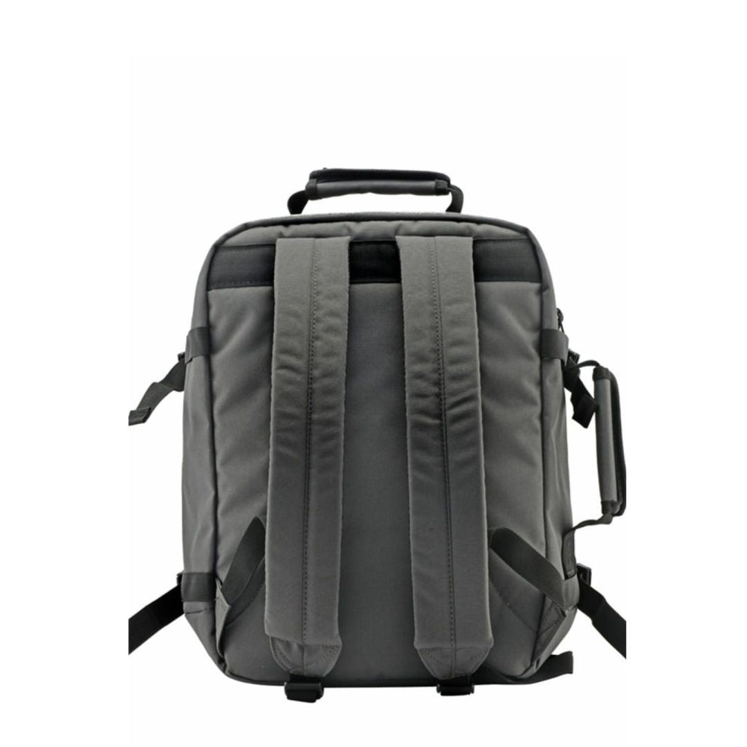 Klasyczny plecak 28L Cabilzero Absolute Black