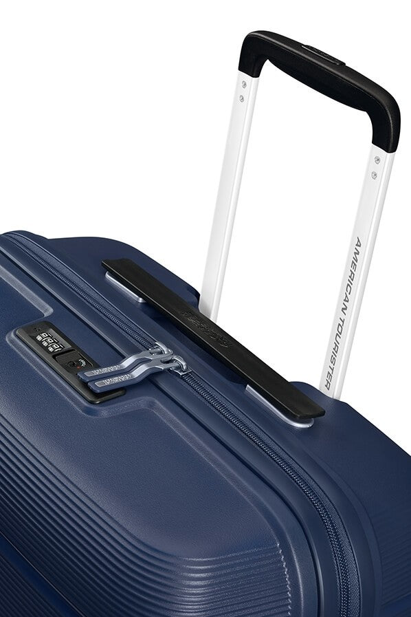 Linex van American Tourister  Spinner middelgrote maat